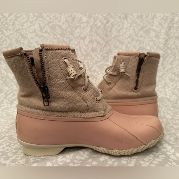 Sperry Duck Boots Women Size 7 Pink Waterproof Wool Embossed STS82038 - Picture 3 of 6